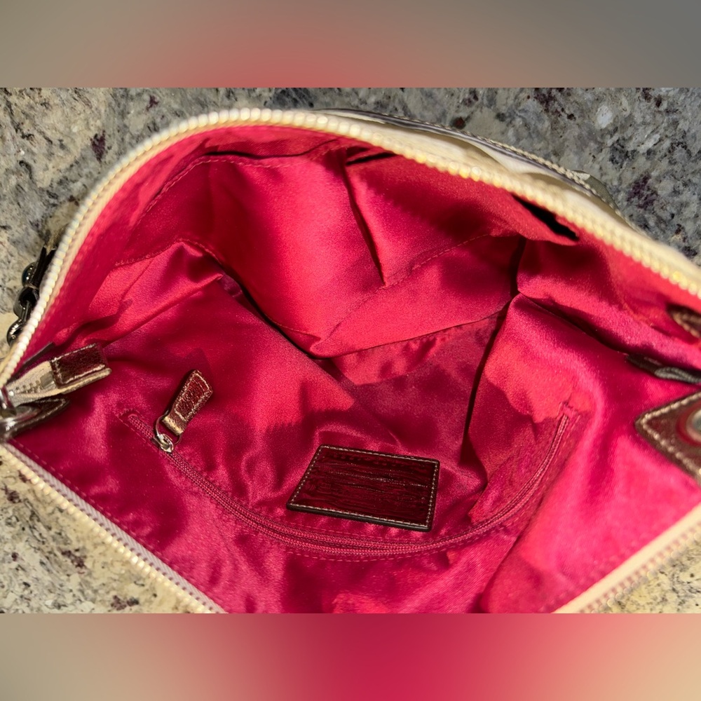 Coach Poppy Crossbody Purse - Picture 9 of 12